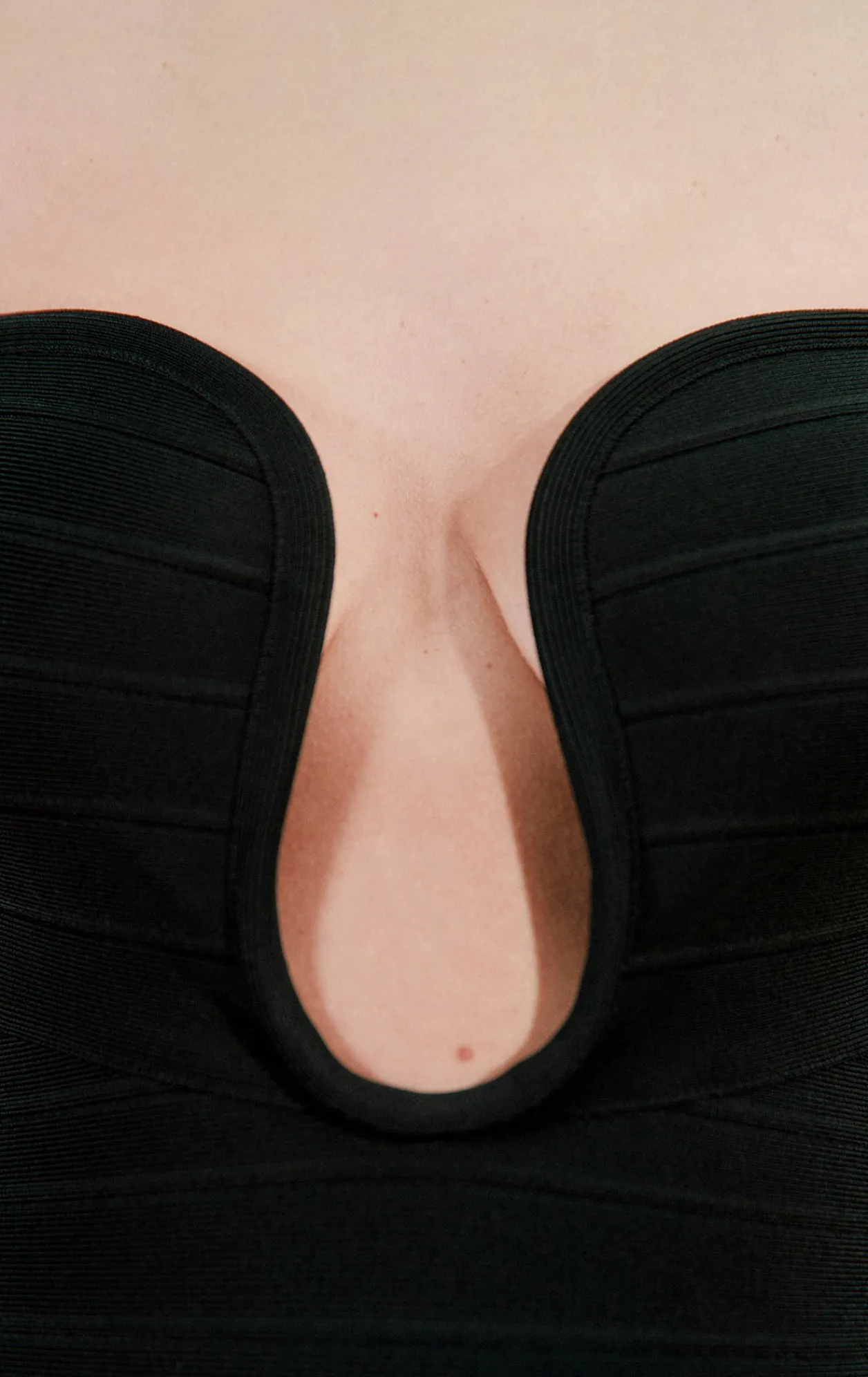 Dresses-Hervé Léger THE SALMA DRESS BLACK